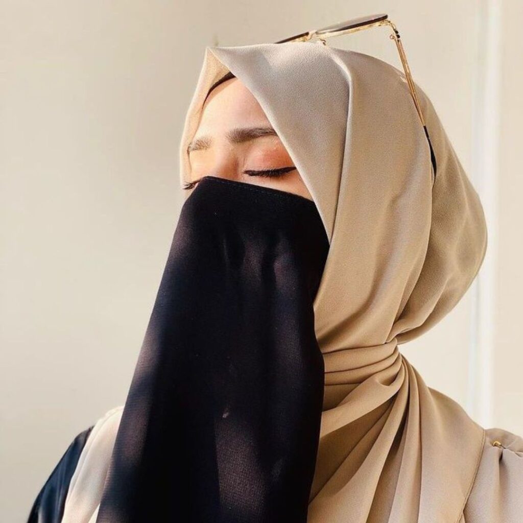 Hijab Girl DP