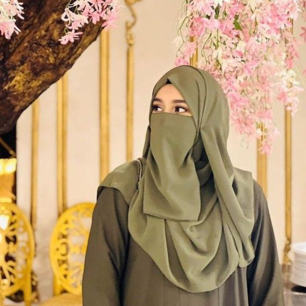 Hijab Girl DP